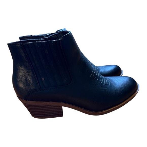 Frye and Co. Women's Jude Stacked Heel Booties - Black Size 9M - Picture 2 of 10